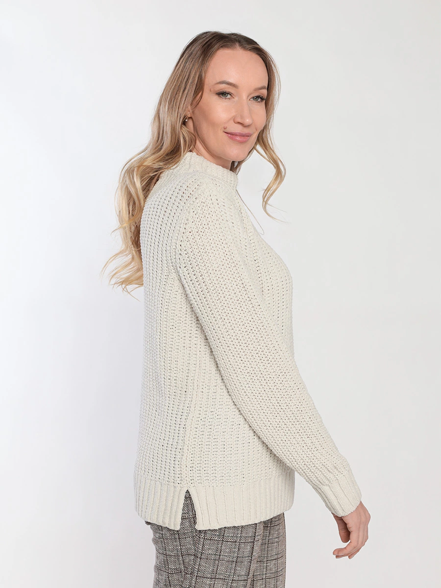 Джемпер свободного кроя с воротником-стойкой